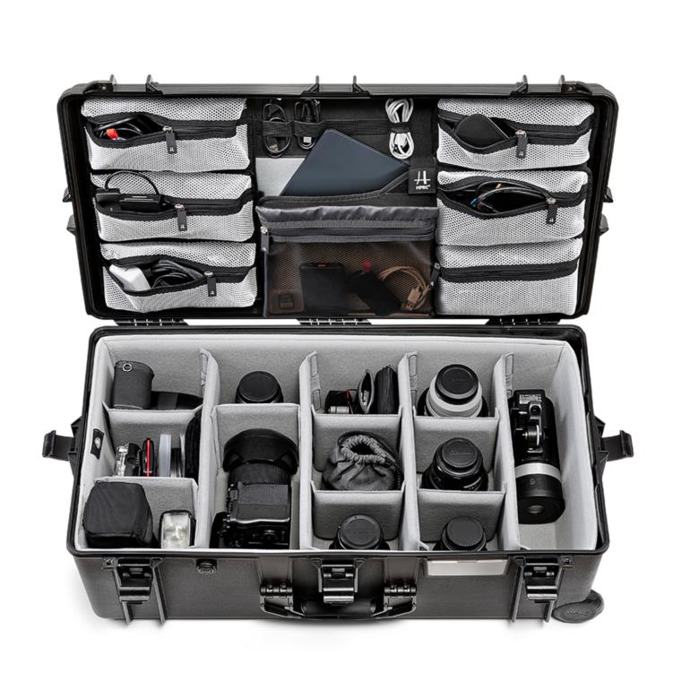 HPRC#2745WPROABK valigia rigida con ruote, Second Skin™ e Organizer Coperchio