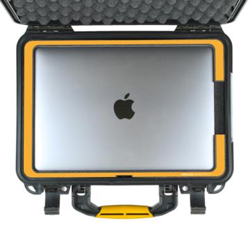 pelican macbook pro case